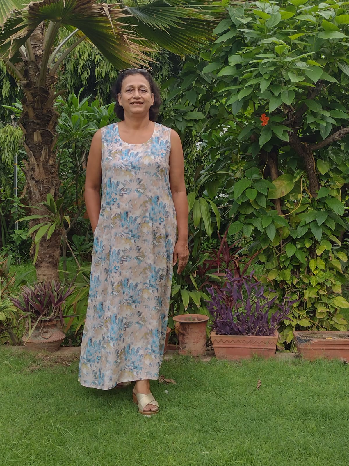 Blue-n-Green Sleeveless Gown